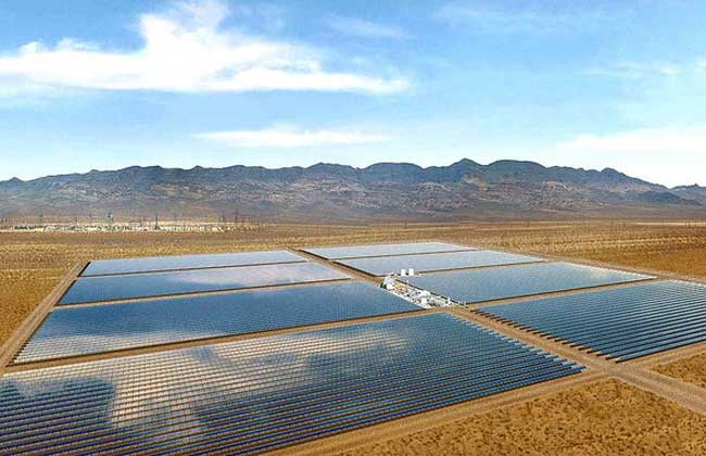 Algérie : une usine de fabrication de panneaux solaires en vue