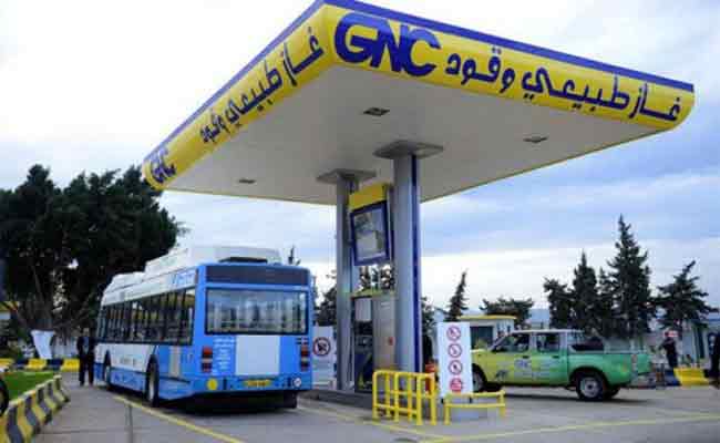 Algérie : Le carburant GPL progresse trop lentement, 1 milliard de dollars d’importation de gasoil et essence