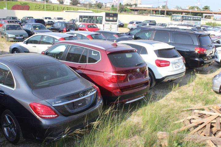 Automobile : les députés insistent sur l'importation des véhicules de moins de 5 ans