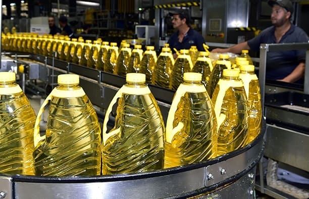 Pénurie d’huile de table : « La production a été doublée pour contrer la spéculation »