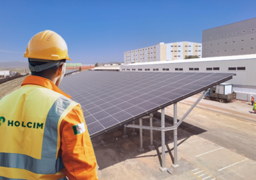 Holcim El-Djazaïr investit dans le solaire et alimente 50% de son usine à Bordj Bou Arreridj
